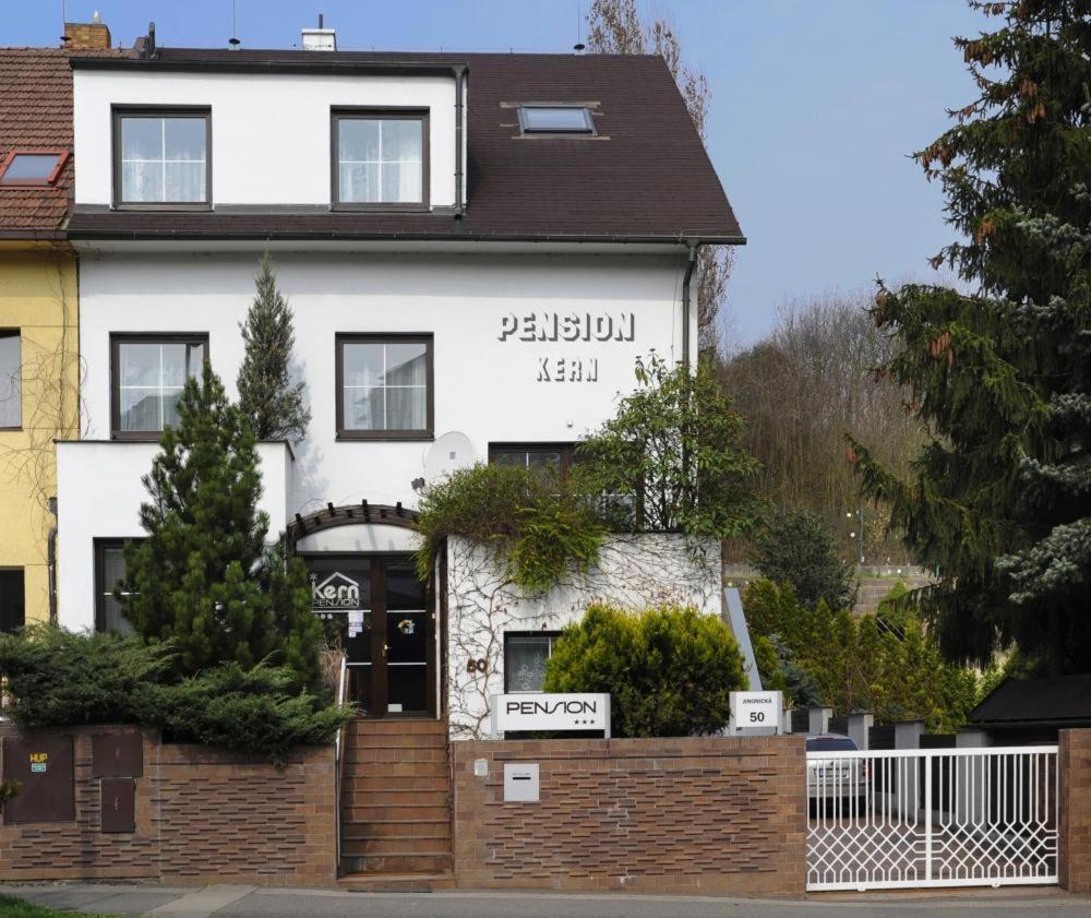 Pension Kern Prag Exterior foto